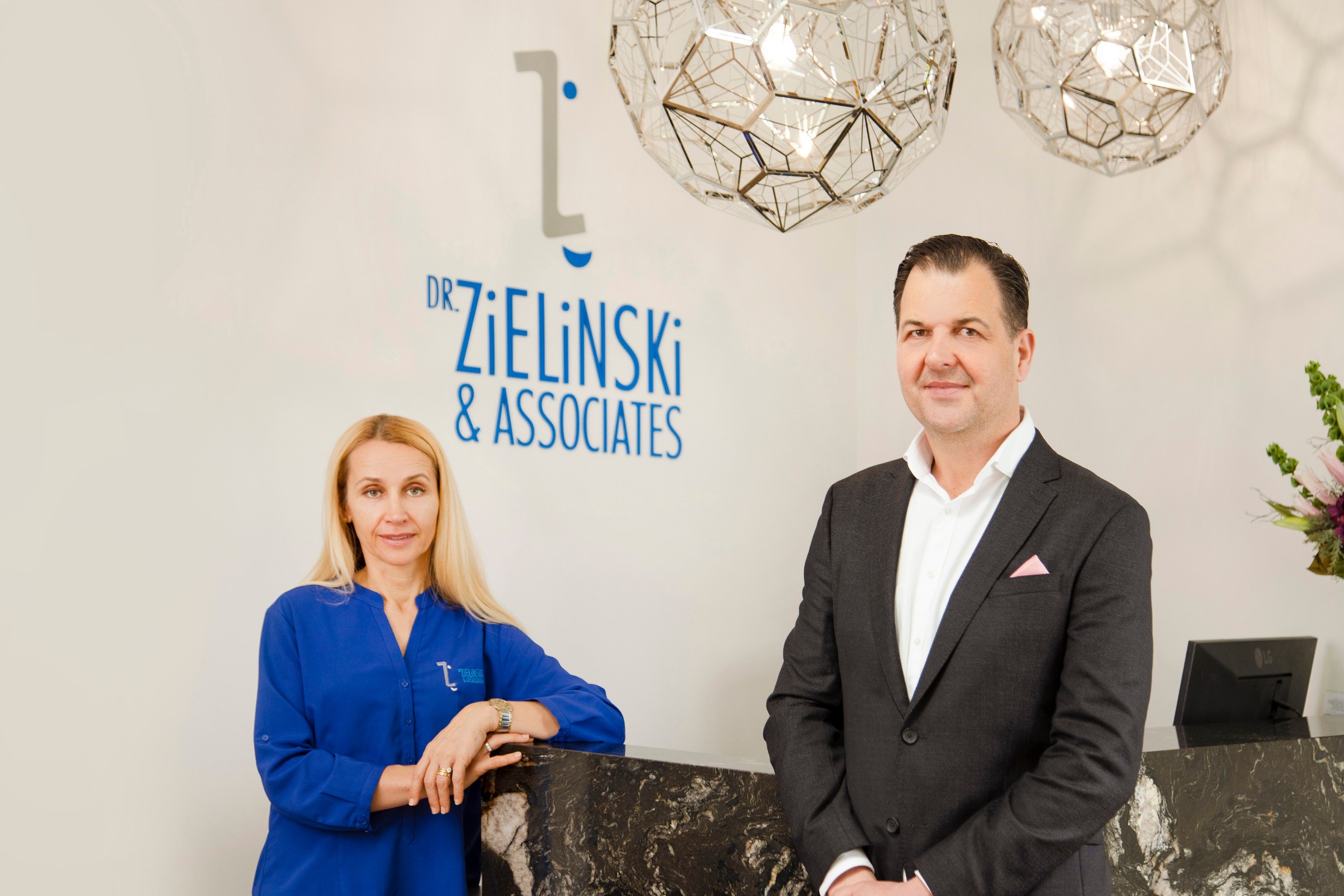 Cosmetic Dentist Adelaide Dr Zielinski & Associates